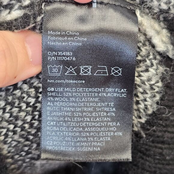 H&M Women's XS MAMA Jacquard-Knit Crewneck Geometric Pattern Sweater Black White - Picture 16 of 16